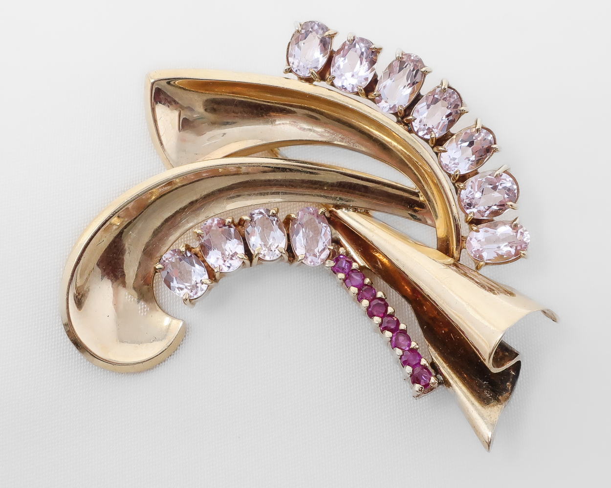 Retro Morganite & Ruby Brooch