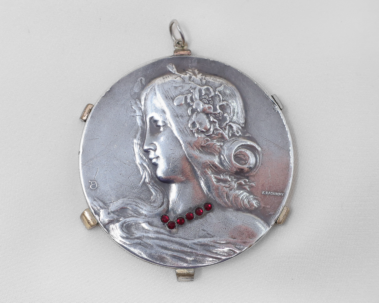 Art Nouveau Medallion Portrait Pendant