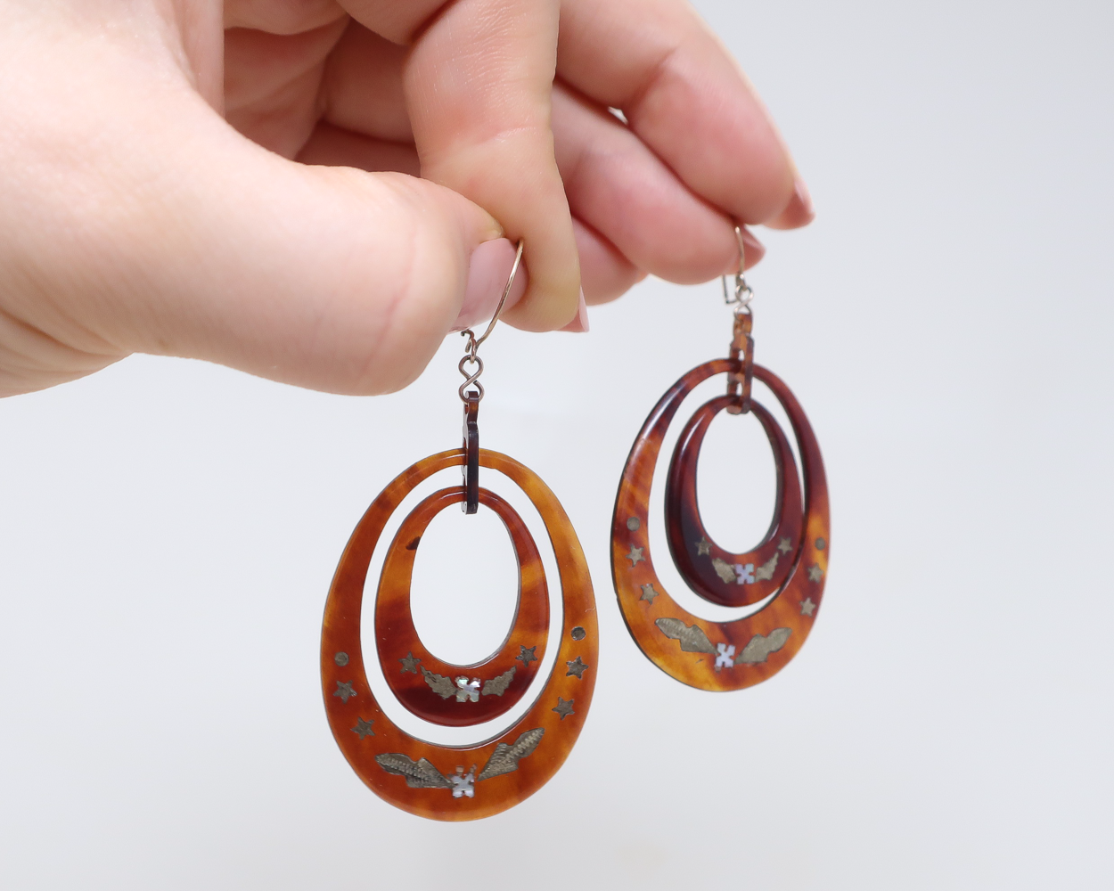 Victorian Pique Double Hoop Earrings