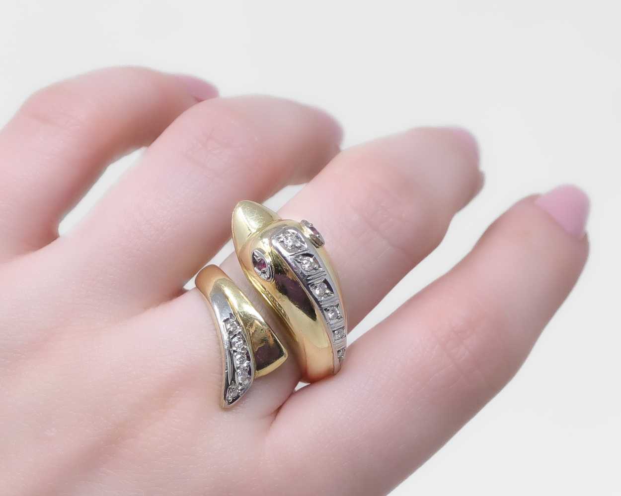 1970s Dolphin Ring