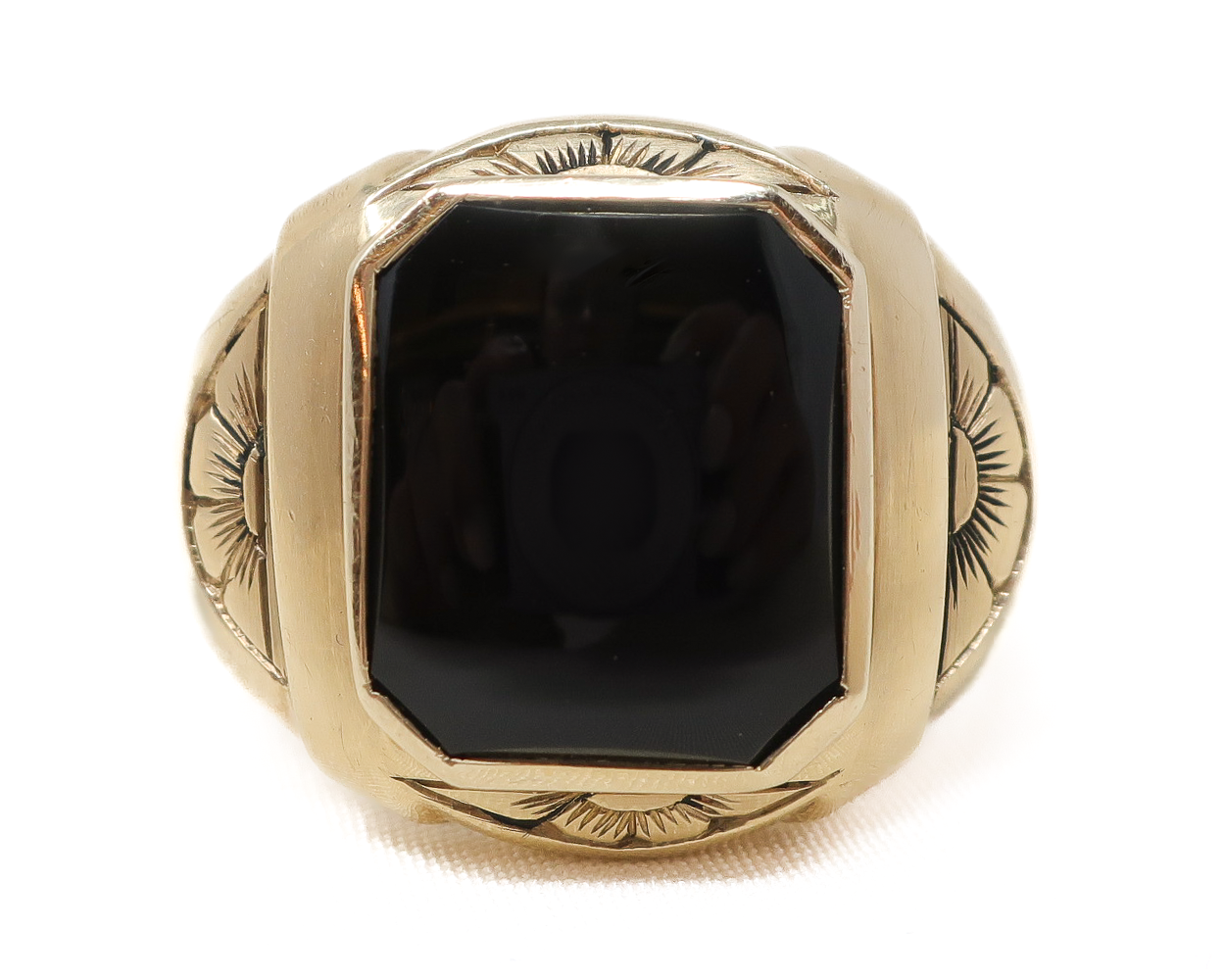 Retro Onyx Ring