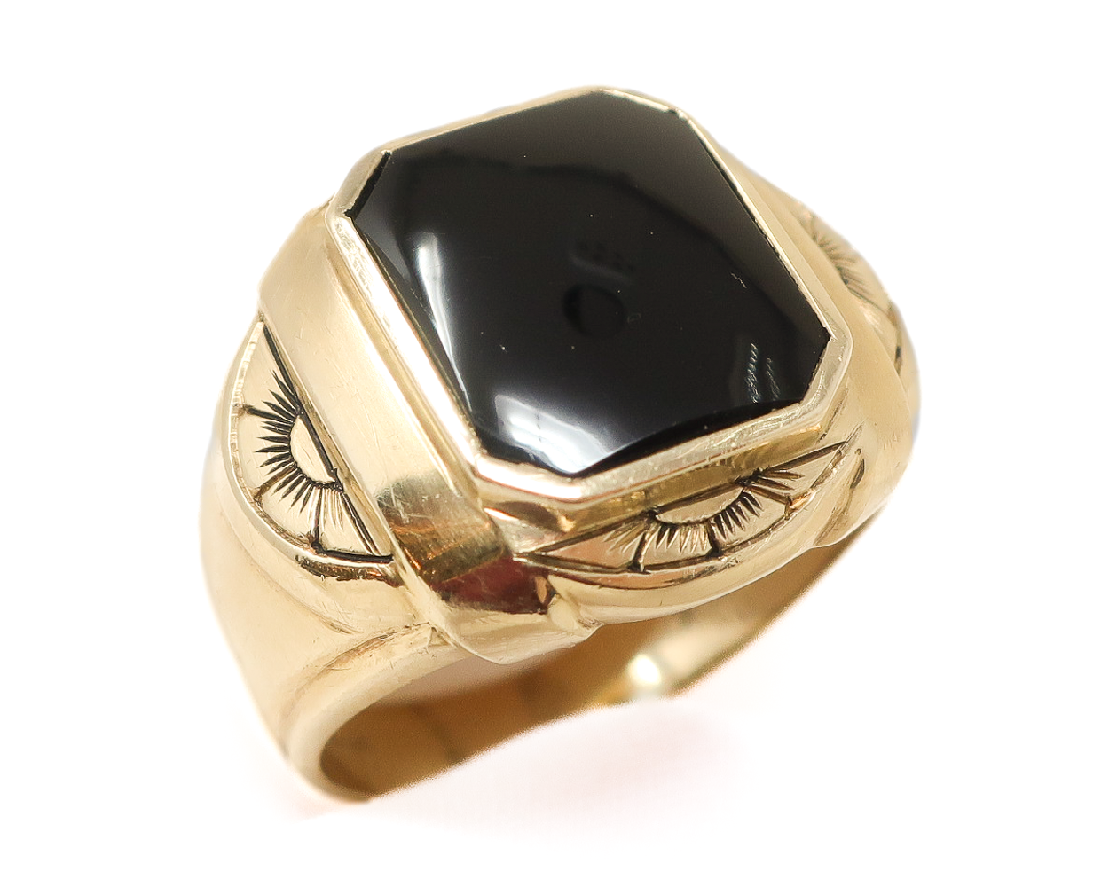 Retro Onyx Ring