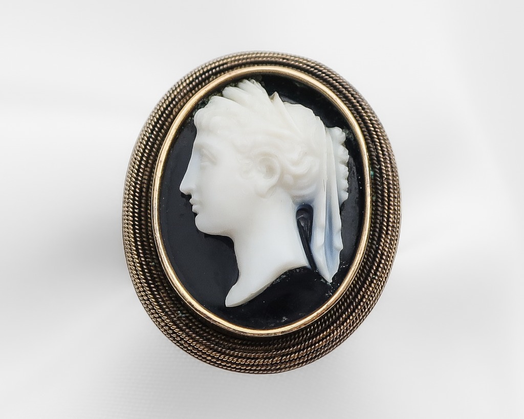 Victorian Carved Onyx Cameo Ring with Rose Diamond Border (284T/PR) | The  Antique Jewellery Company