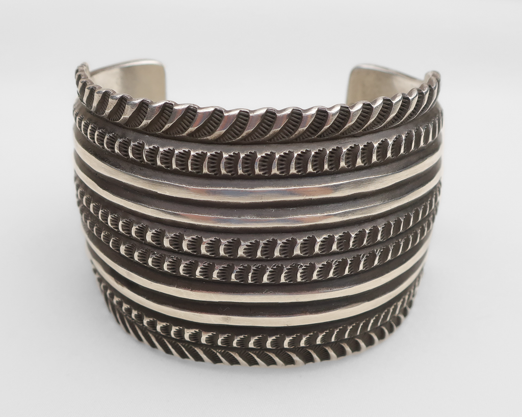 CH3590-EMERSON-SILVER-CUFF-