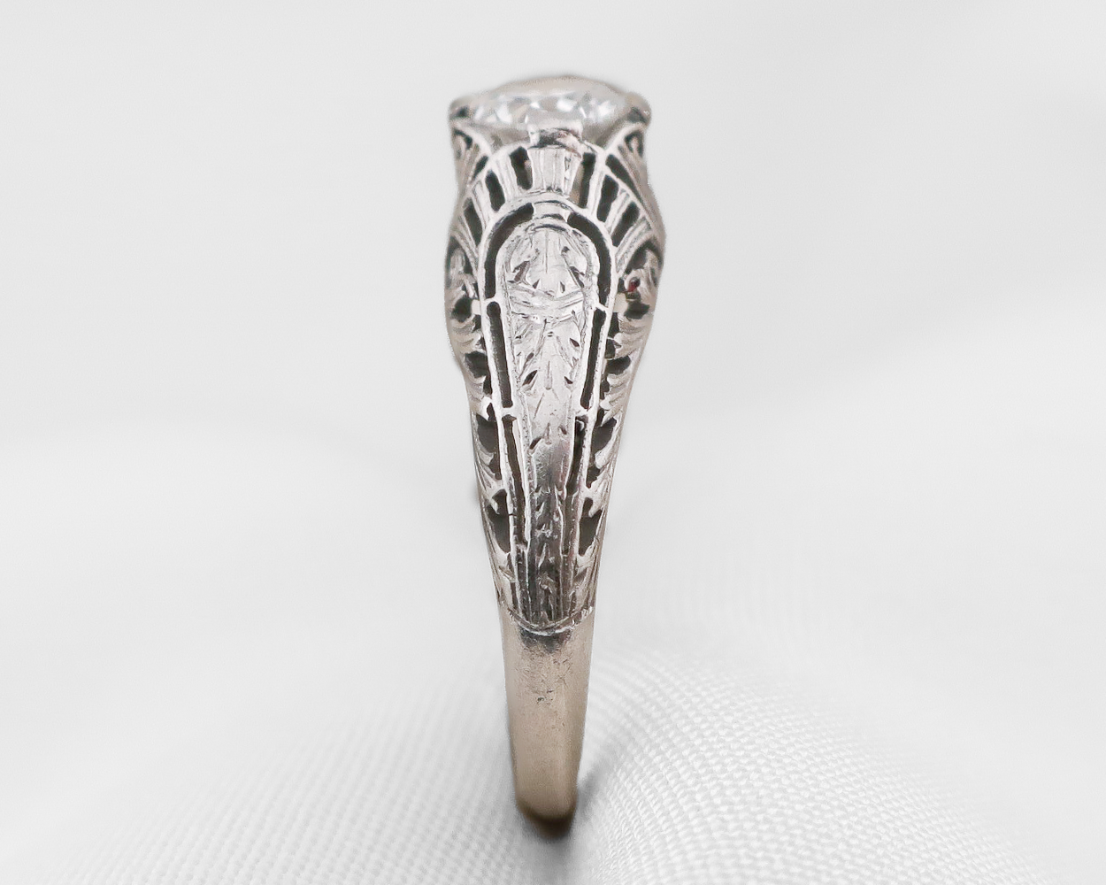 Art Deco Filigree Diamond Ring