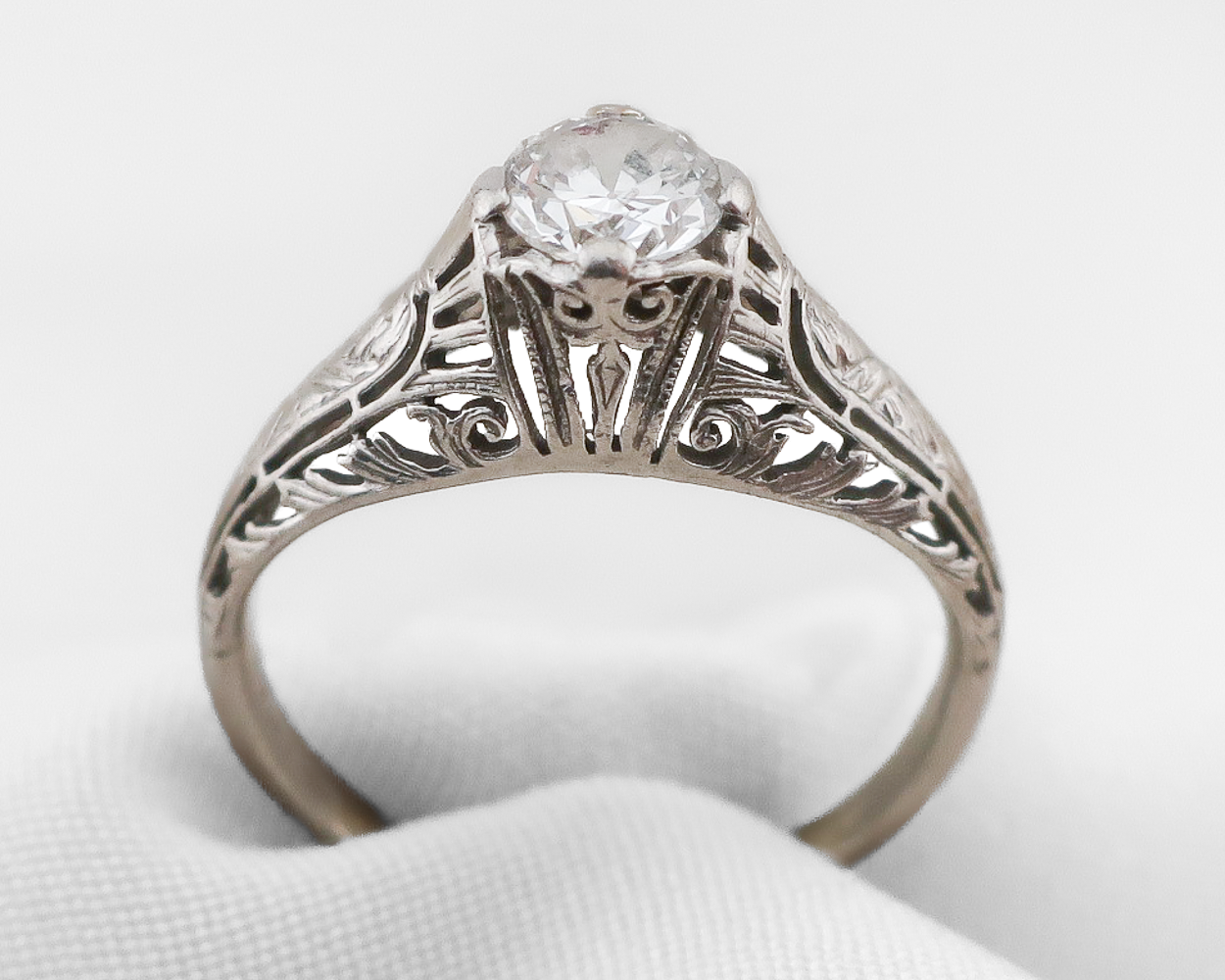 Art Deco Filigree Diamond Ring