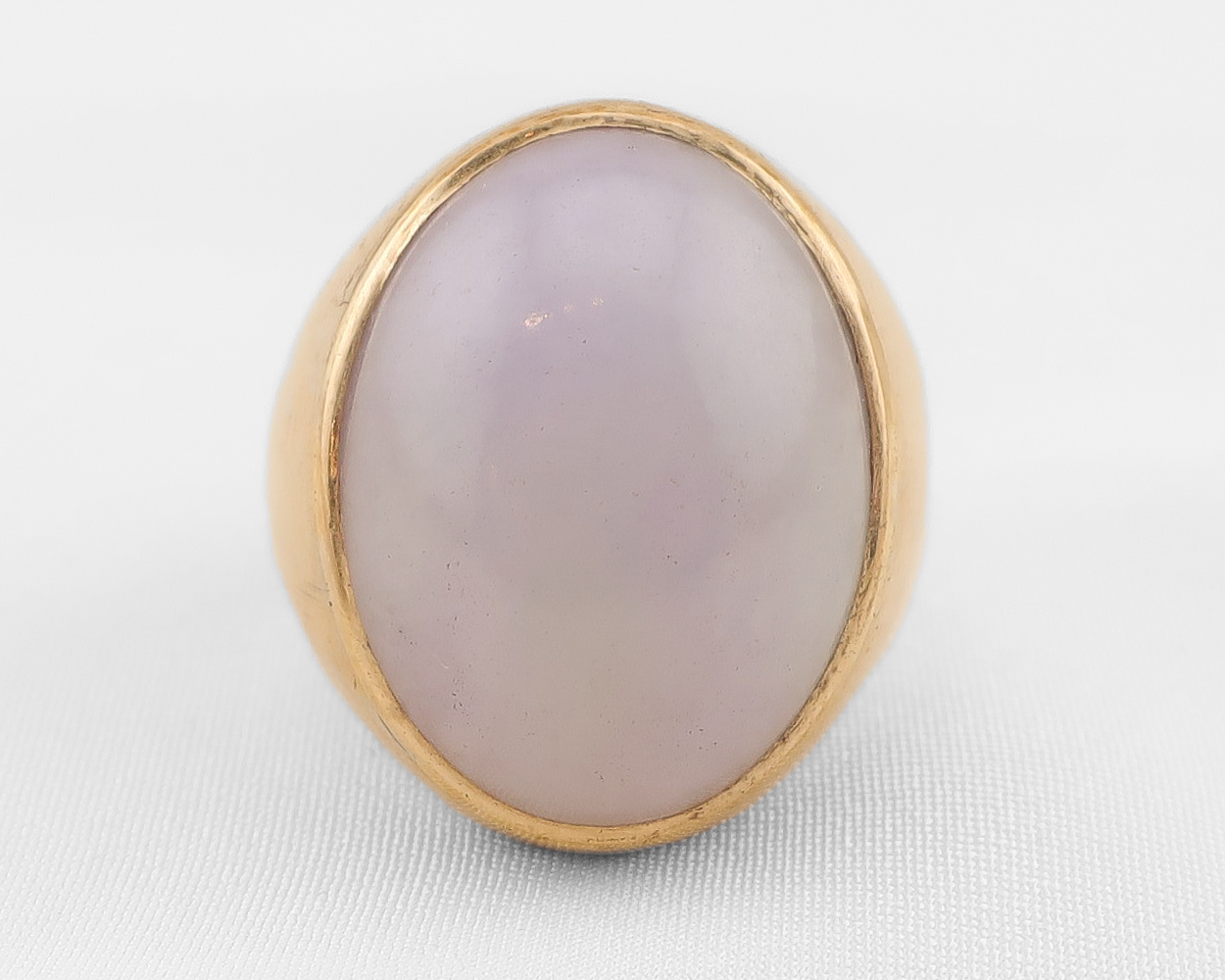 Late-Midcentury Lavender Jade Cabochon Ring