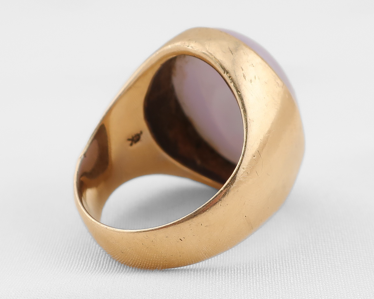 Late-Midcentury Lavender Jade Cabochon Ring