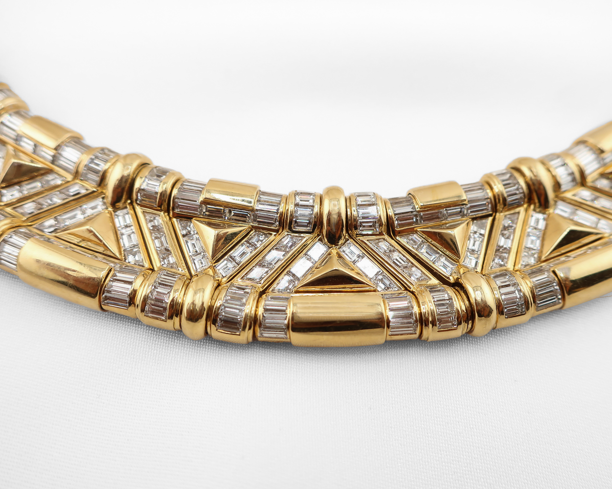 1980s Bvlgari Diamond & Gold Necklace