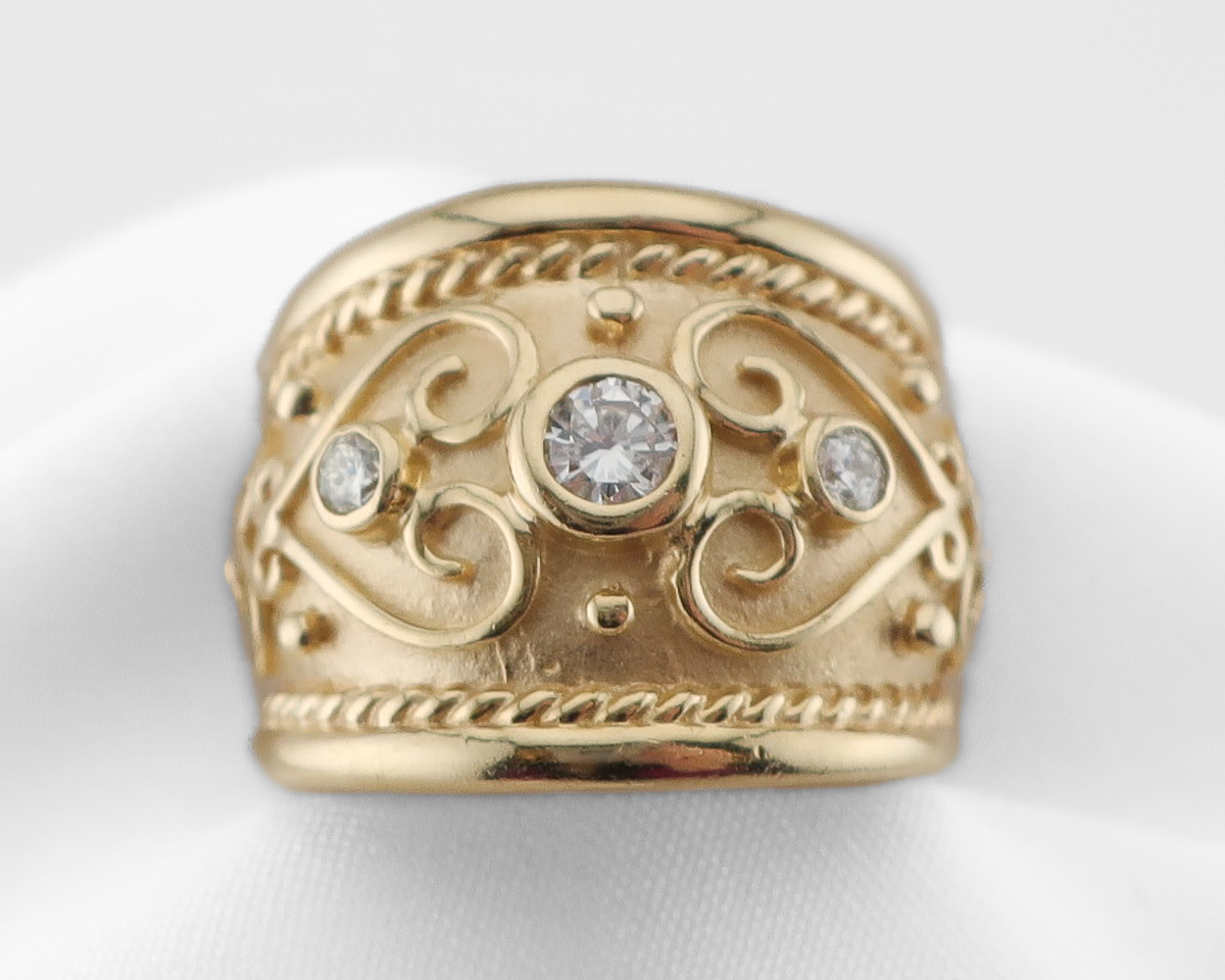 Vintage Cigar Band with Byzantine Motifs