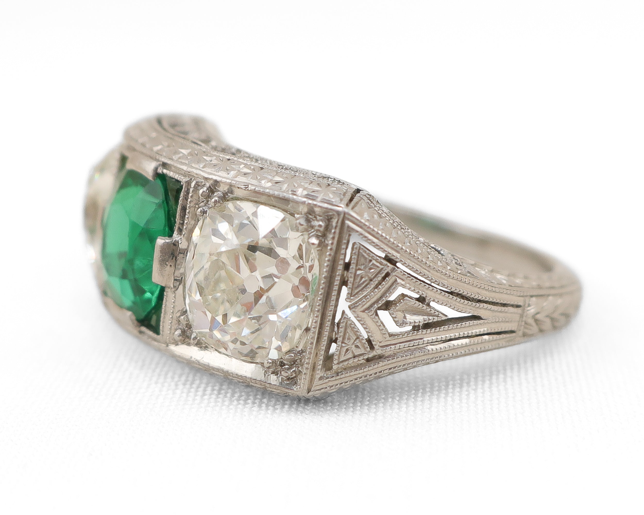 Art Deco Emerald & Old Mine-Cut Diamond Ring