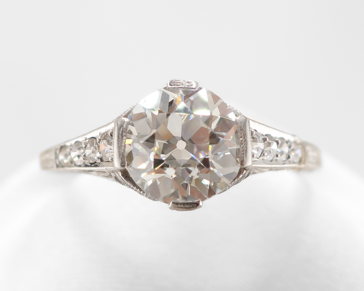 Art Deco Old European-Cut Diamond Ring