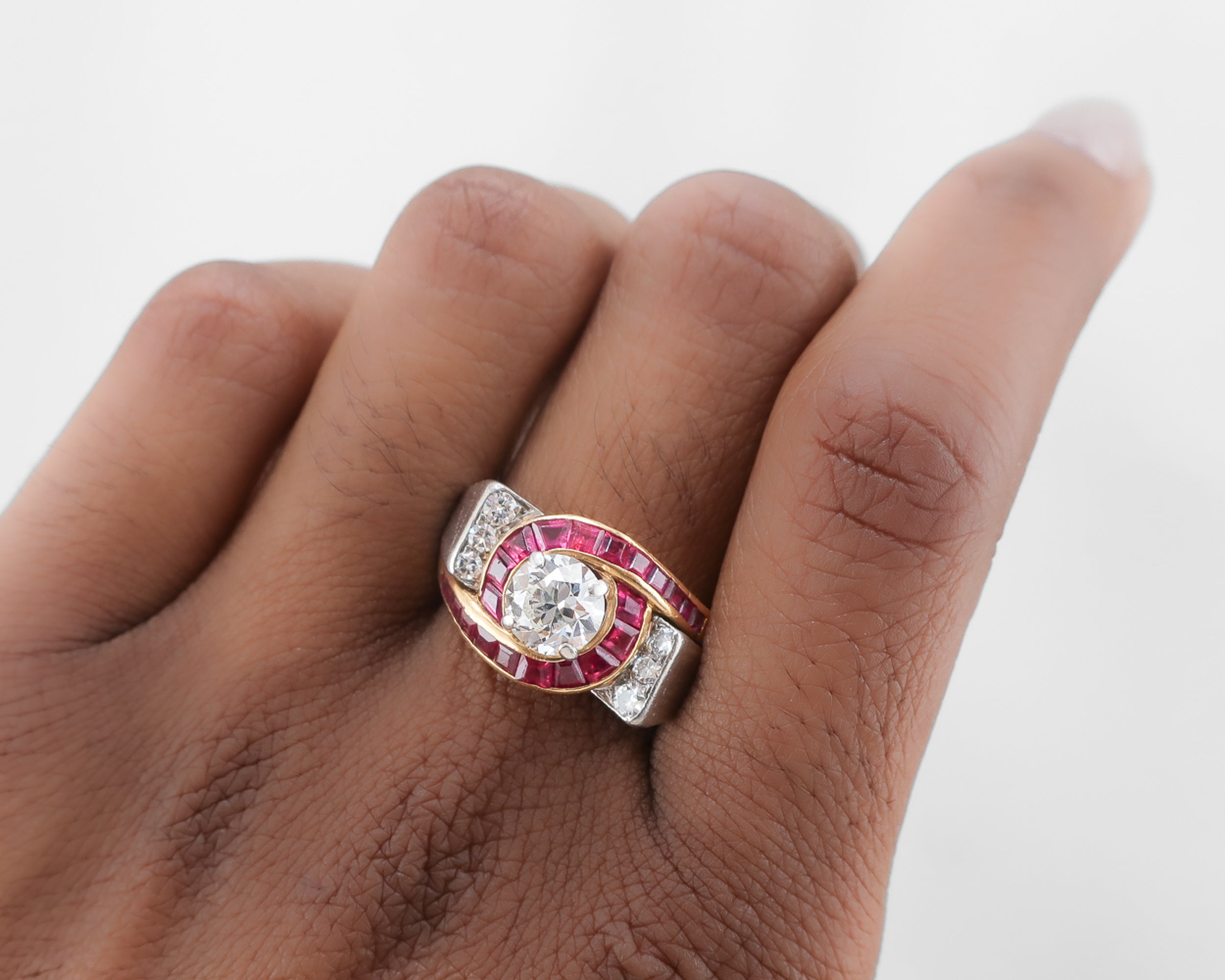 Retro Diamond & Ruby Ring