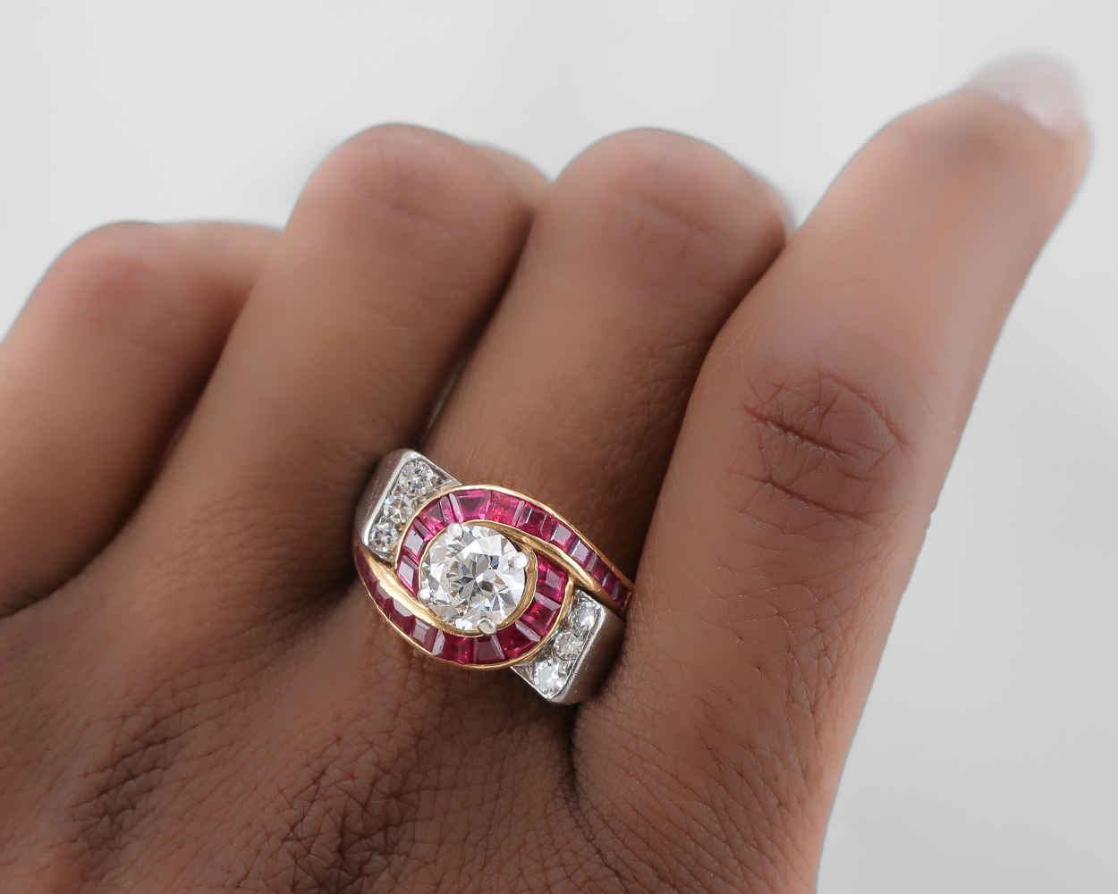 Retro Diamond & Ruby Ring