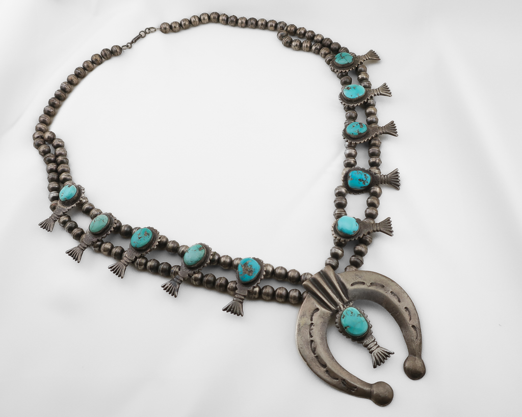 Navajo Old Pawn スカッシュブロッサム ペンダントトップ CH3786-OLD-PAWN-SAND-CAST-