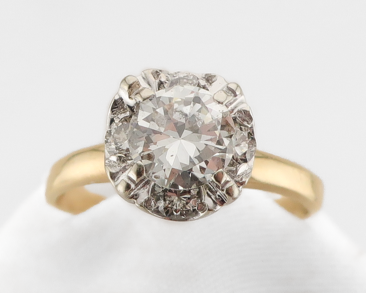Vintage Illusion-Set Diamond Ring