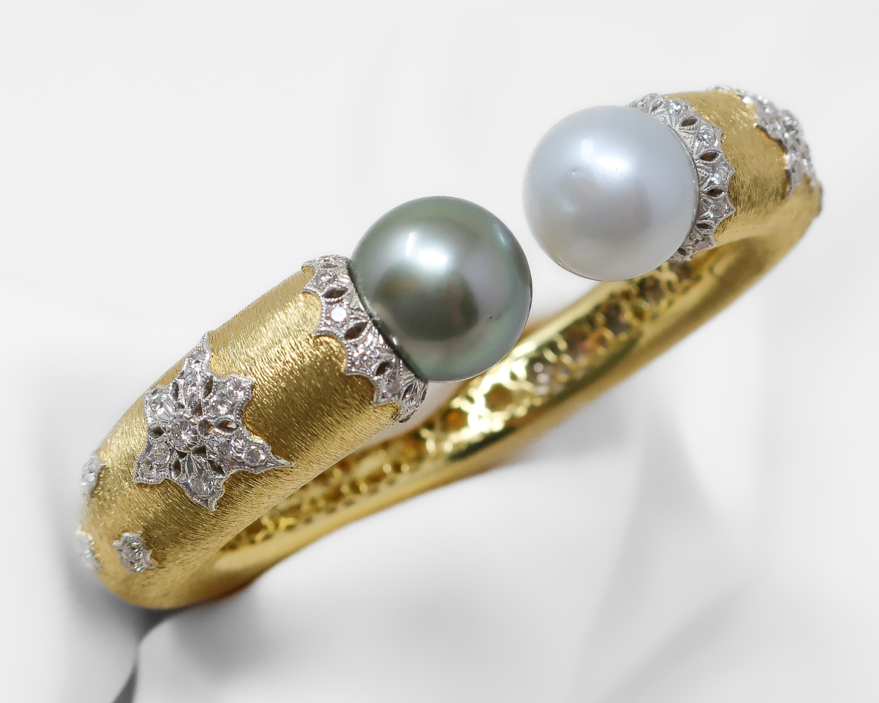 Vintage Bangle with Diamonds & Pearls