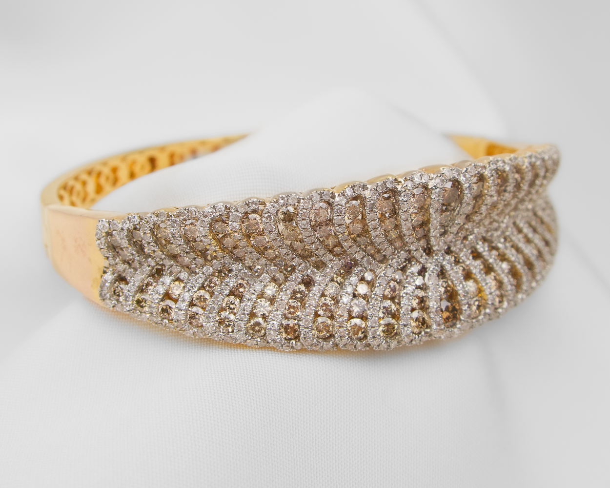 10.25-Carat Diamond Vintage Bangle