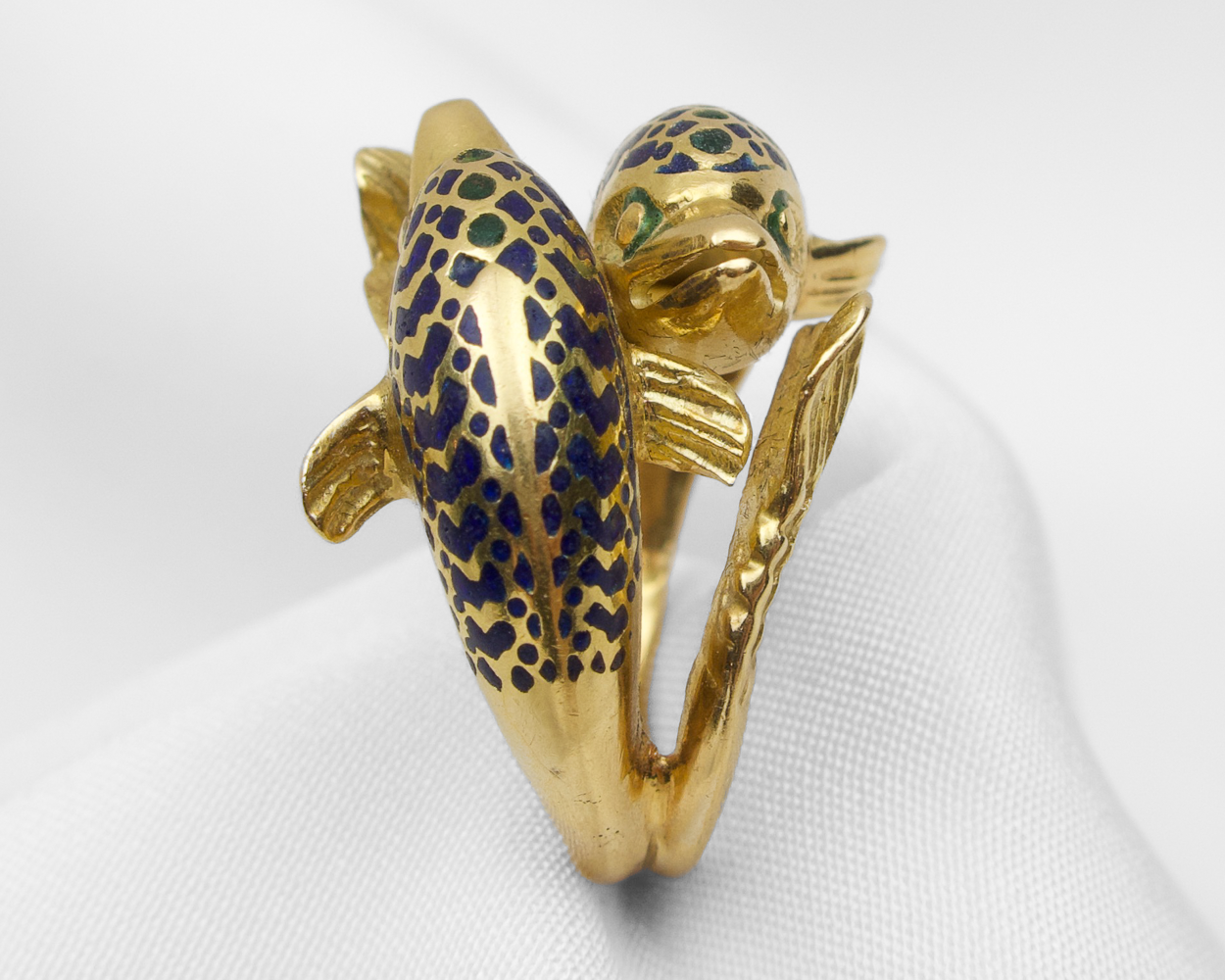 1960s Dolphin Blue Enamel Ring