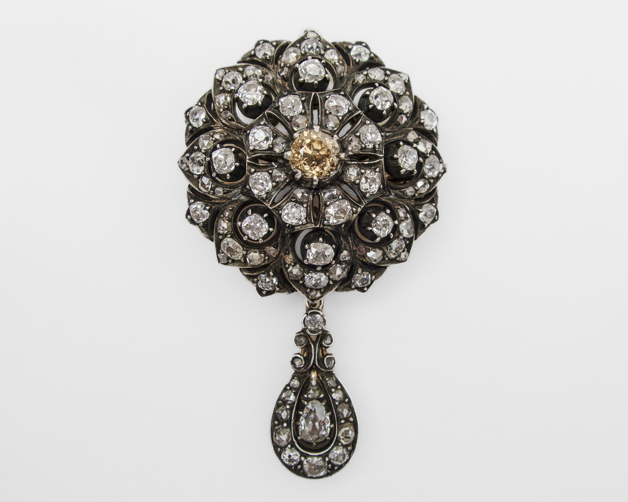 Victorian Diamond Brooch/Pendant