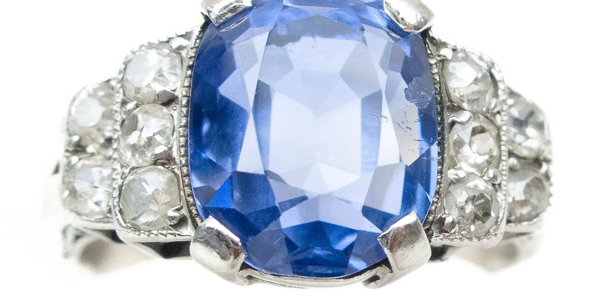 Antique Royal Blue Sapphire Engagement Ring-Oval Cut 2.92 ct Sapphire