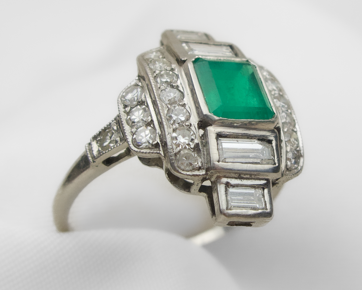 Art Deco North-South Diamond & Emerald Ring