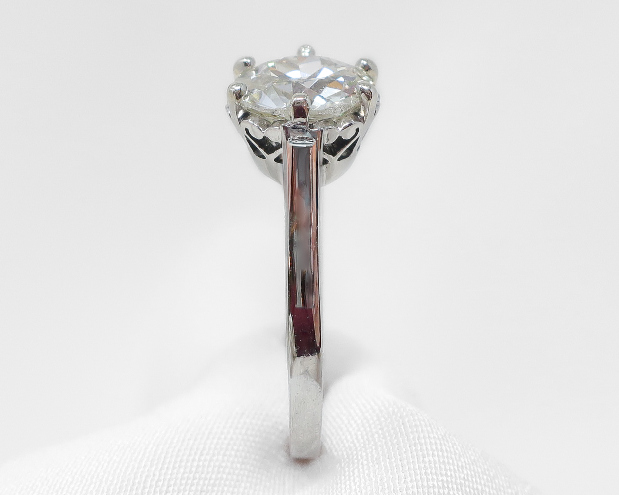 1930s Old European-Cut Diamond Solitaire