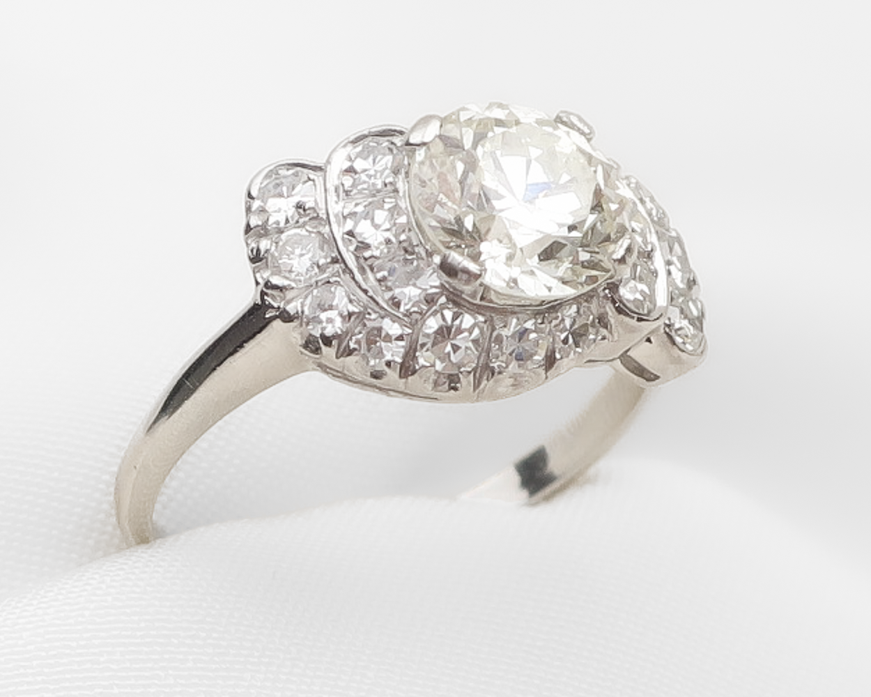 Art Deco Diamond Swirl Ring