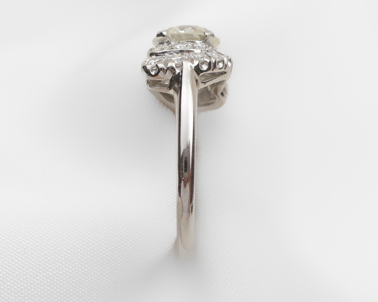 Art Deco Diamond Swirl Ring