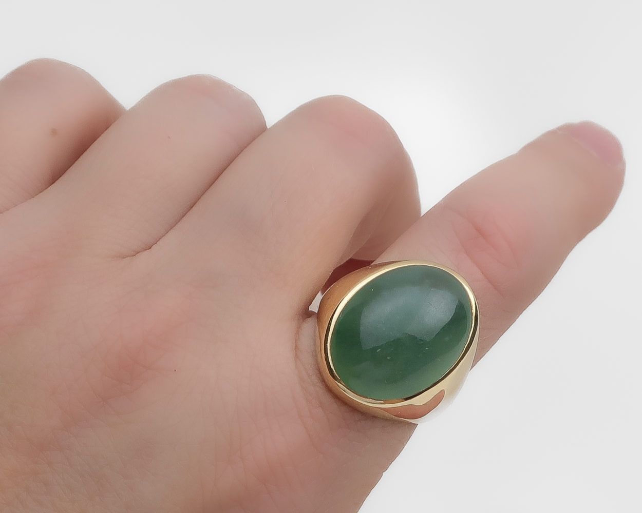 1970s Men's Jade Ring