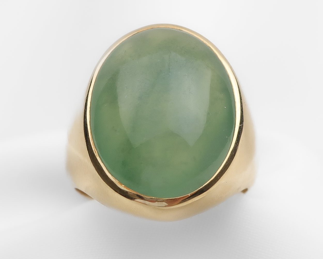 1970s Men's Jade Ring