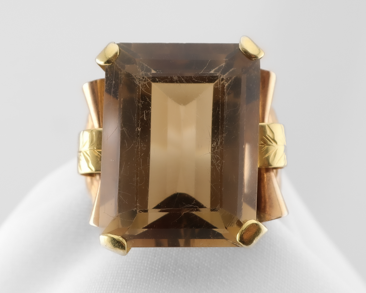 Retro-Era Citrine Cocktail Ring