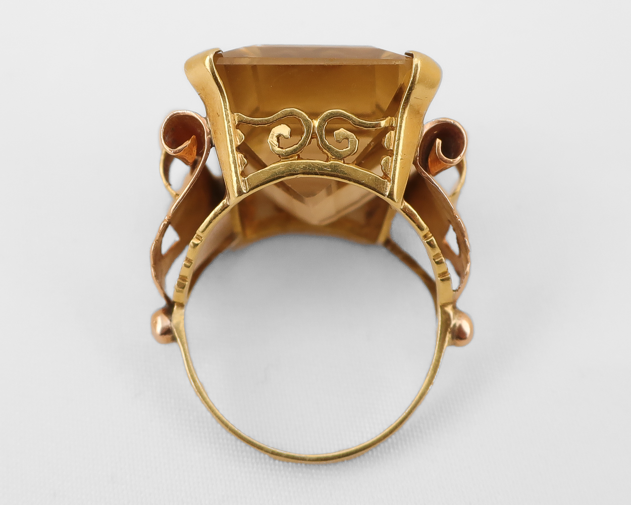 Retro-Era Citrine Cocktail Ring