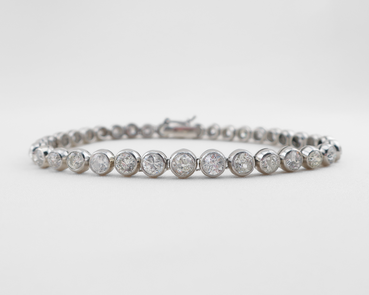 Art Deco Bezel-Set Diamond Bracelet