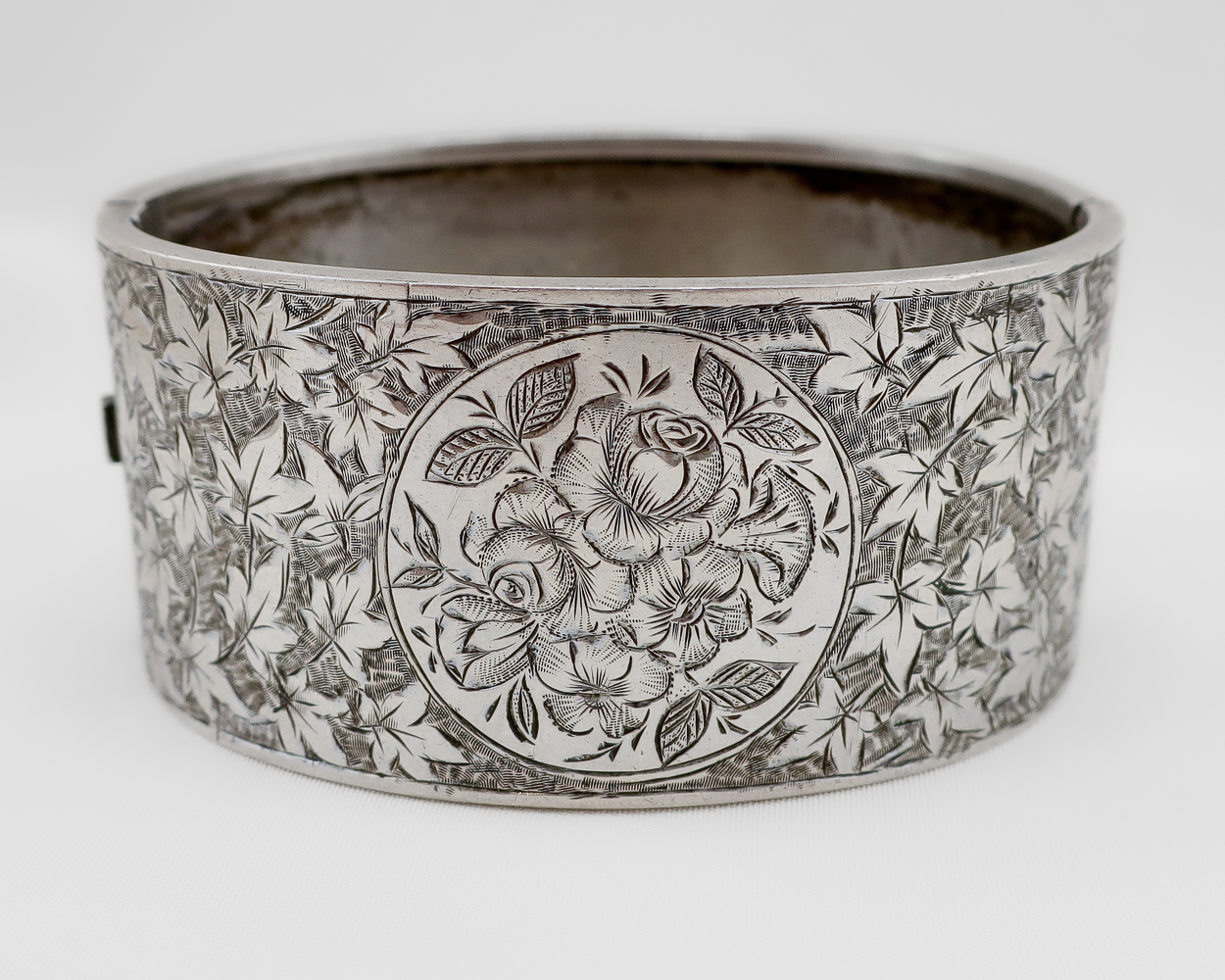 Victorian Rose & Ivy Bangle