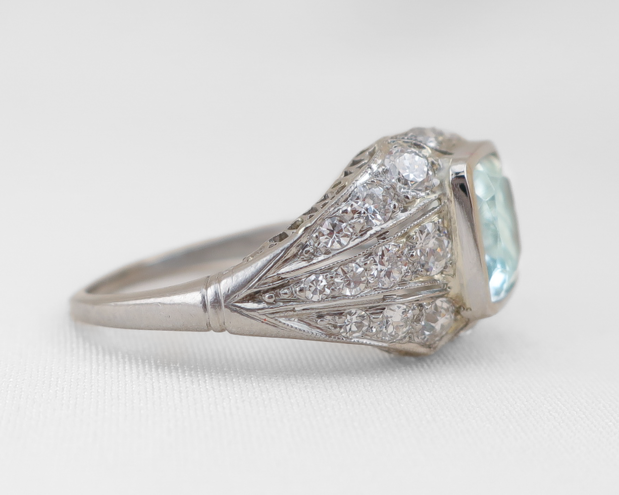 Art Deco Platinum Aquamarine Ring