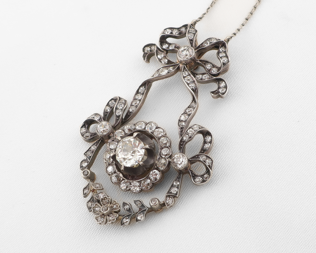 Late-Victorian Diamond Ribbon Pendant