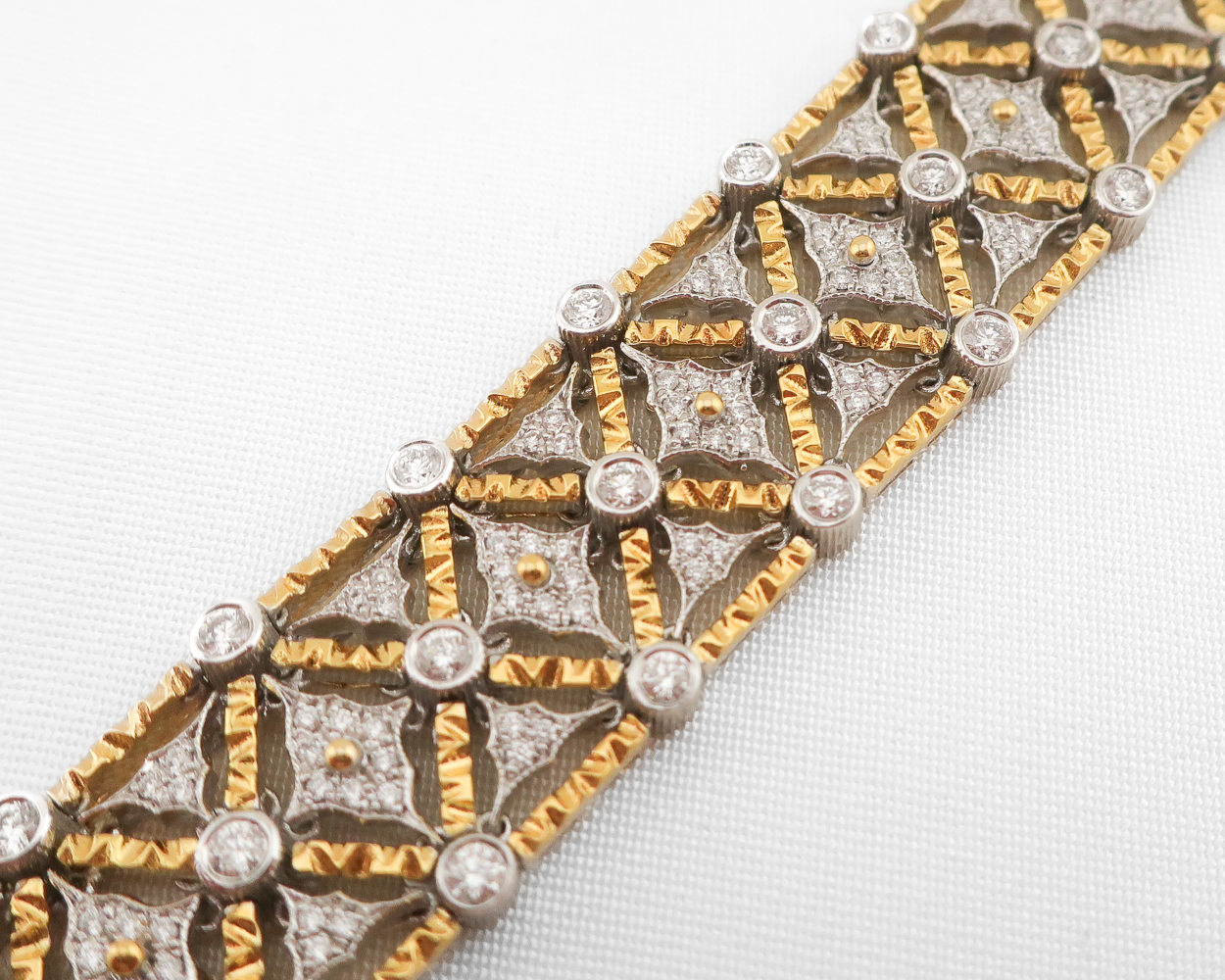 Vintage 2.25-Carat Diamond Bracelet