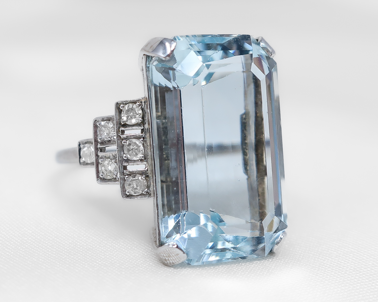 Midcentury 16.57-Carat Aquamarine Cocktail Ring