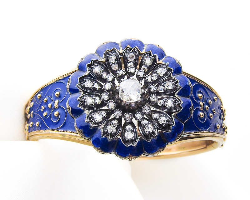 Ombre Blue Sapphire Flex Bangle Bracelet – Nicole Rose Fine Jewelry