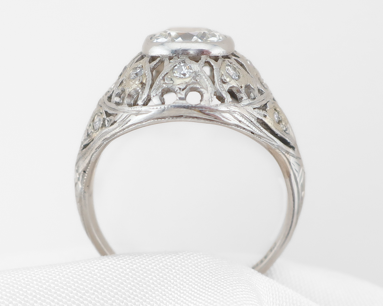 Art Deco Diamond Domed Filigree Ring