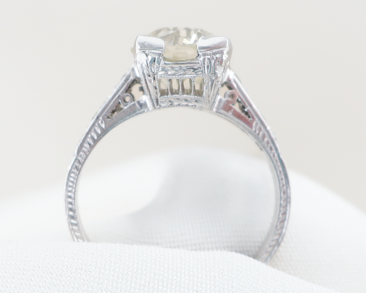 Art Deco 2.19-Carat Diamond Solitaire