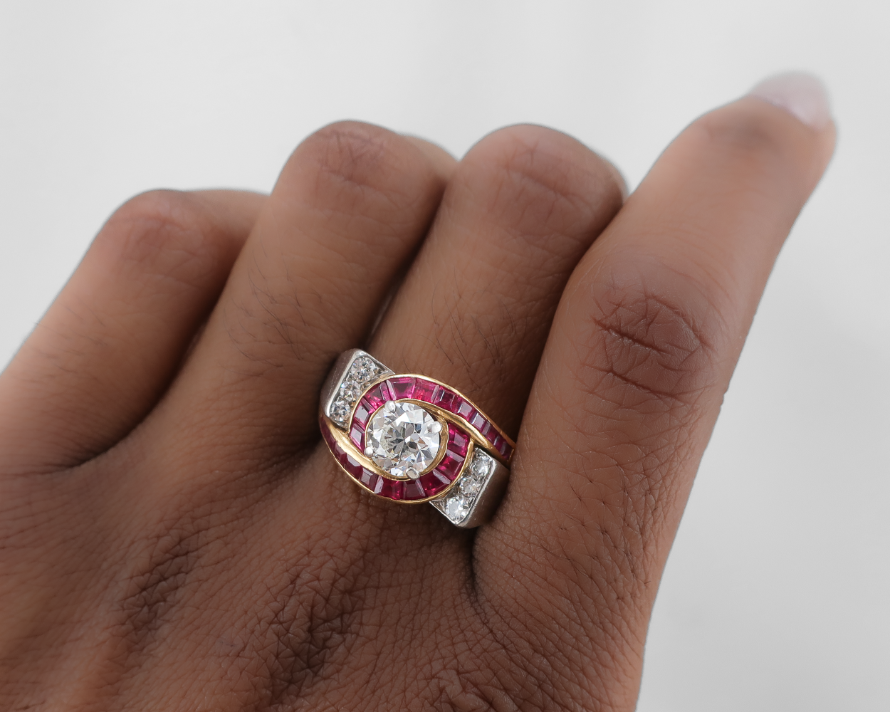 Retro Diamond & Ruby Ring