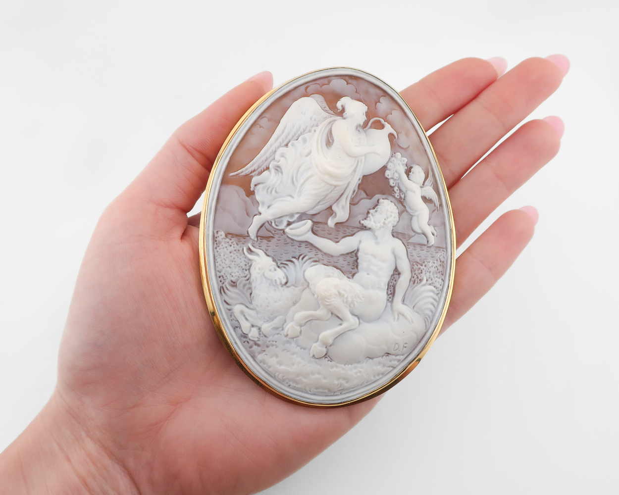 Victorian Bacchus Cameo Brooch/Pendant