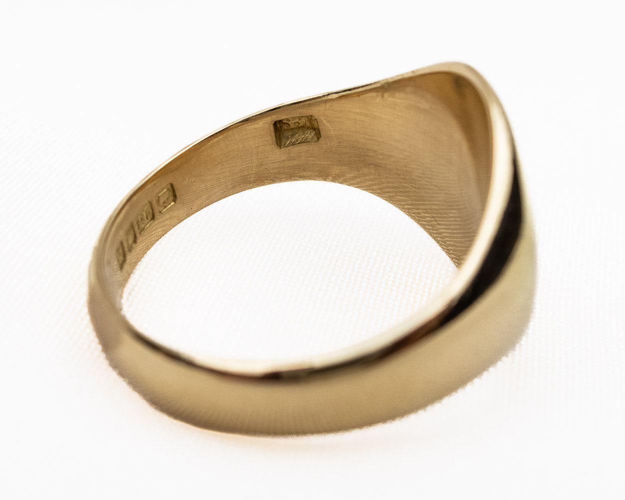 Edwardian Plain Signet Ring
