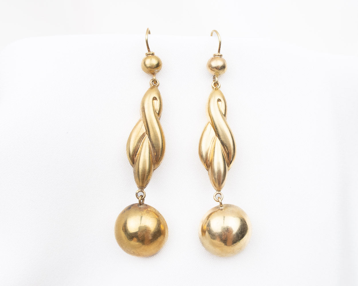 Victorian 9KT Gold Dangle Earrings