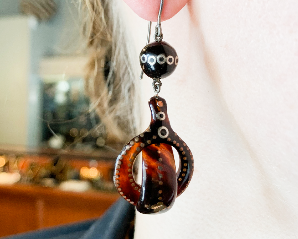 Victorian Pique Dangle Earrings