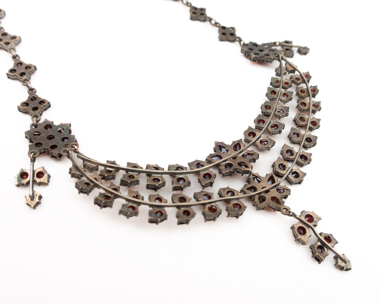 Late Victorian Flat-Cut Garnet Necklace