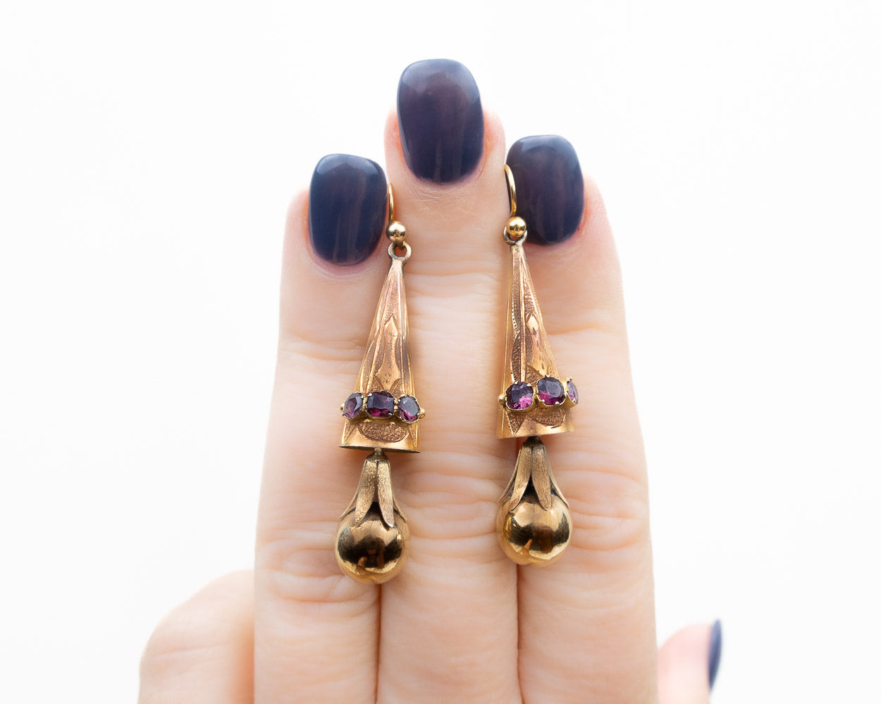 Victorian Dangle Earrings with Garnets