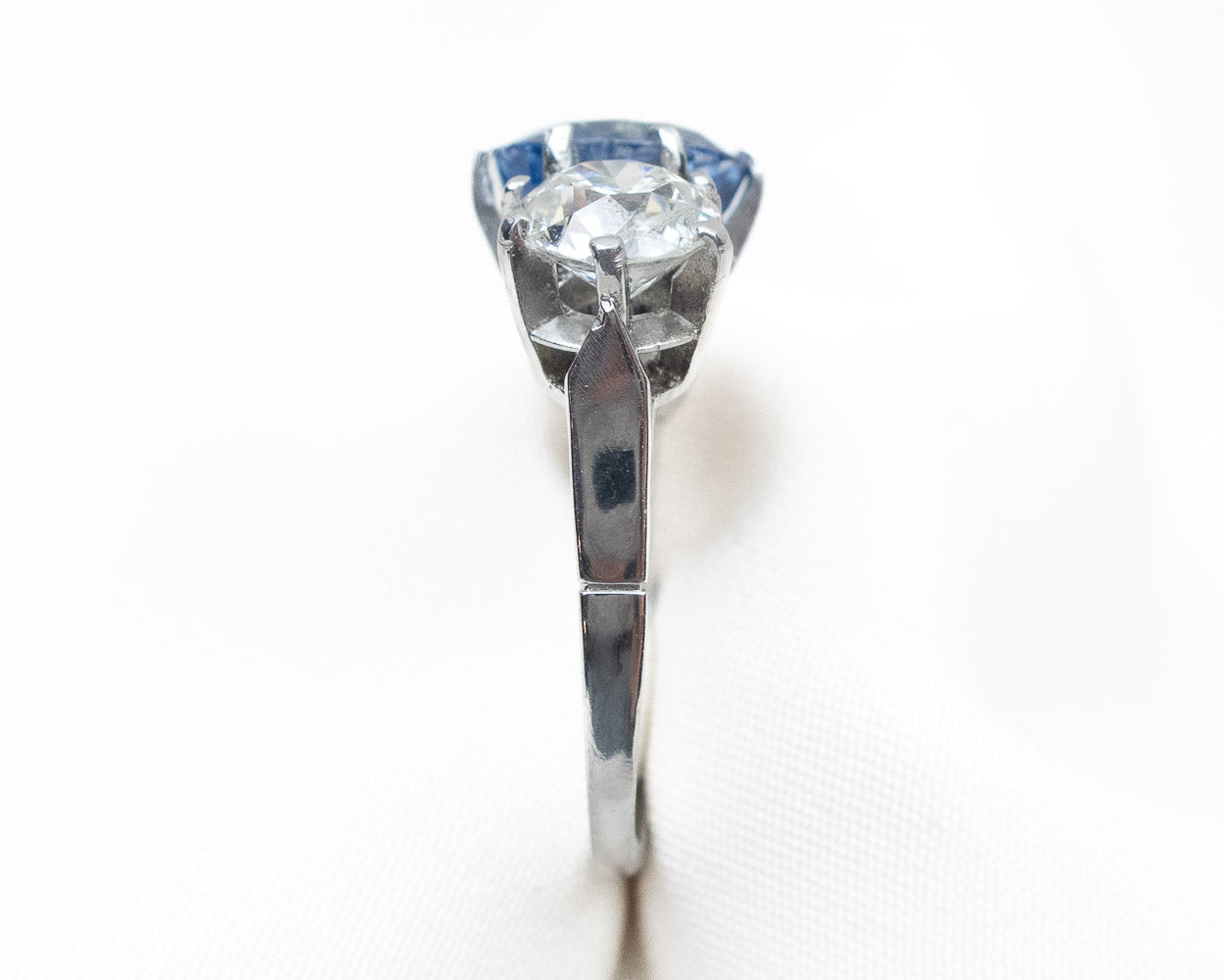 Art Deco 3-Stone Sapphire & Diamond Ring